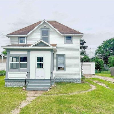 715 Spring St, Eau Claire, WI 54703