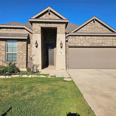 716 Waterford Way, Joshua, TX 76058