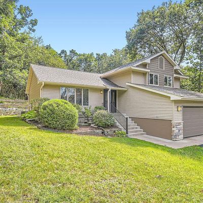 718 Deer Path Rd, Hudson, WI 54016