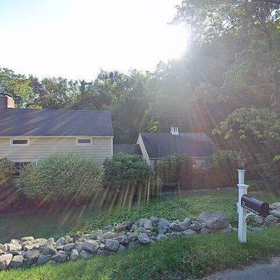 72 Georgetown Rd, Weston, CT 06883