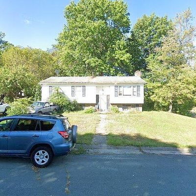 720 Carann St, Staunton, VA 24401