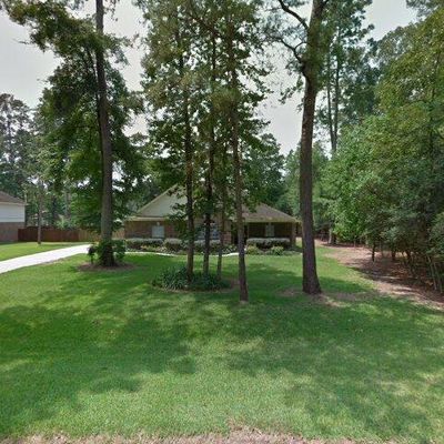 7211 Charred Pine Dr, Magnolia, TX 77354