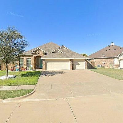 724 Alexandria Ln, Joshua, TX 76058