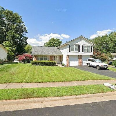 7300 Mizzen Pl, Burke, VA 22015