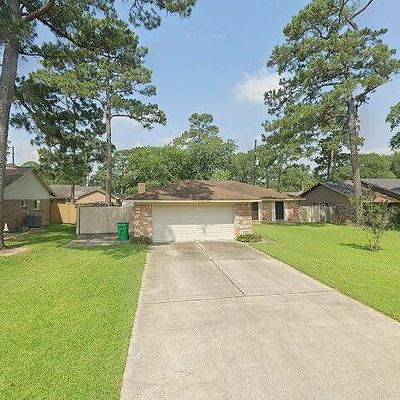 7319 Hickory Ln, Baytown, TX 77521