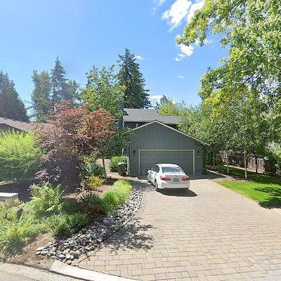 732 Clara Ct, Lake Oswego, OR 97034