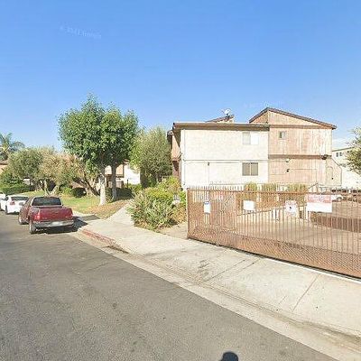 7321 Lennox Ave, Van Nuys, CA 91405