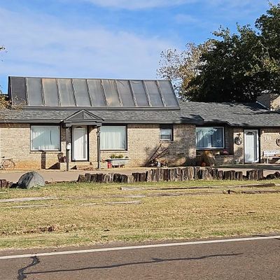 733 E Iris St, Hobart, OK 73651