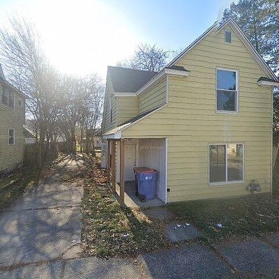 740 Baxter St Se, Grand Rapids, MI 49503