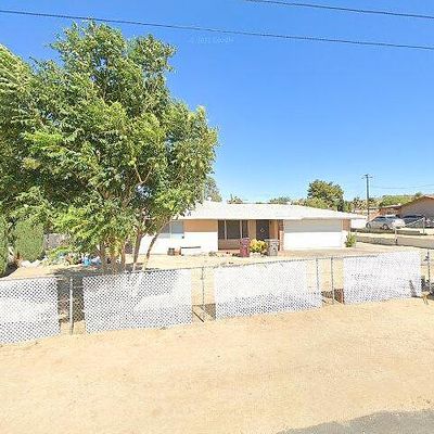 7401 Sage Ave, Yucca Valley, CA 92284