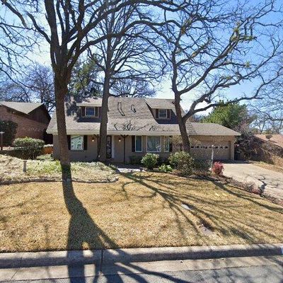 7520 Vanessa Dr, Fort Worth, TX 76112