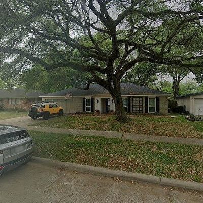 7522 Kensico Rd, Houston, TX 77036