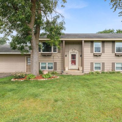 7542 Tempo Ter Ne, Minneapolis, MN 55432