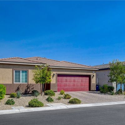 7568 Blue Lotus Ave, Las Vegas, NV 89113