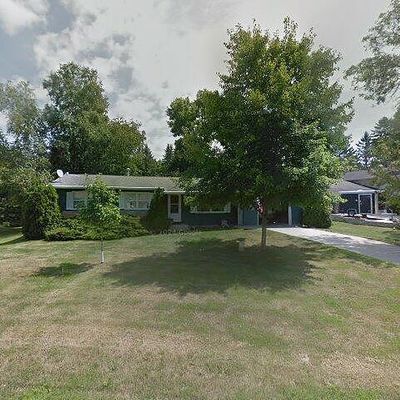 763 Pleasant Ave, Zumbrota, MN 55992