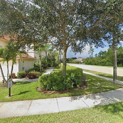 7836 Clemson St #202, Naples, FL 34104