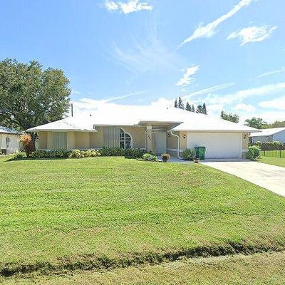 786 Brookedge Ter, Sebastian, FL 32958