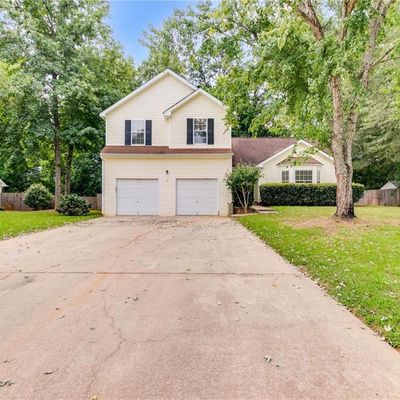 6795 Manor Creek Dr, Douglasville, GA 30135