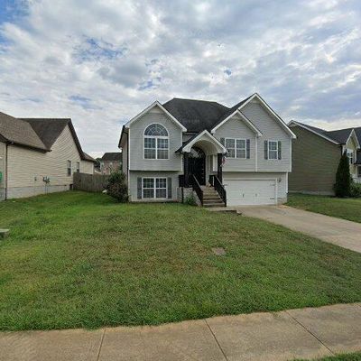 680 Fox Trail Ct, Clarksville, TN 37040