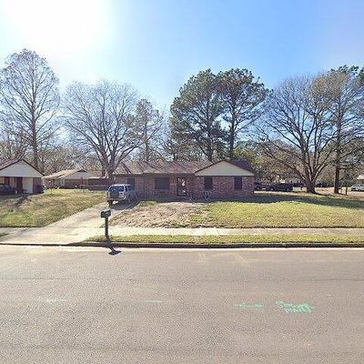 6865 Camelot Rd, Horn Lake, MS 38637