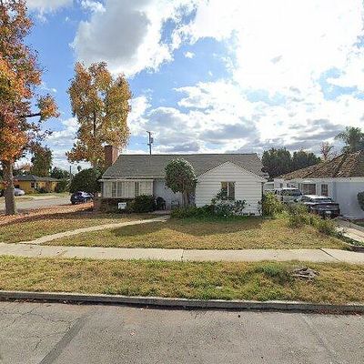 696 E Jefferson Ave, Pomona, CA 91767