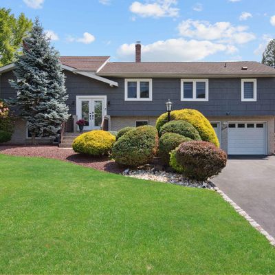 7 Birmingham Dr, Manalapan, NJ 07726