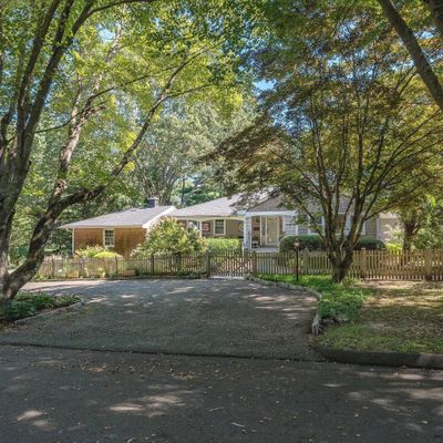 7 Forest Hills Dr, Madison, CT 06443