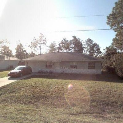 7 Sleigh Bell Pl, Palm Coast, FL 32164