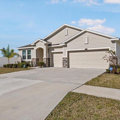 7009 Steer Blade Dr, Zephyrhills, FL 33541