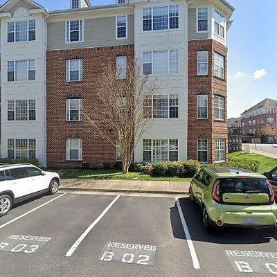 701 Cobblestone Blvd #306, Fredericksburg, VA 22401