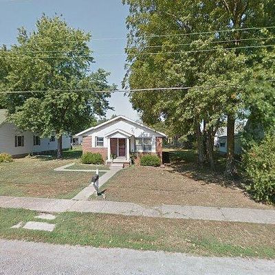 701 Penina St, Pinckneyville, IL 62274