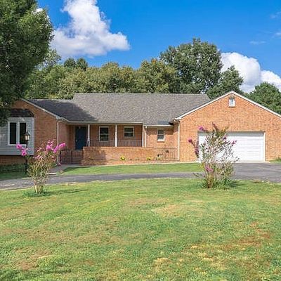 7018 W Quaker Rd, Disputanta, VA 23842