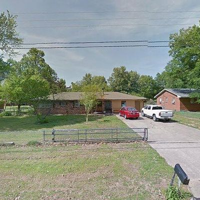 705 E Sumac St, Rogers, AR 72756