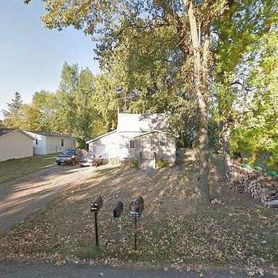 705 Neill St, Buxton, ND 58218