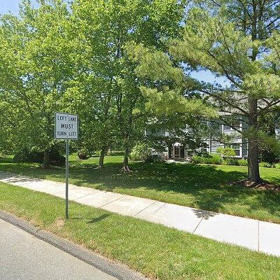 706 Aberdeen Ln, Blackwood, NJ 08012