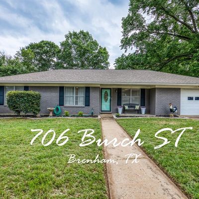 706 Burch St, Brenham, TX 77833