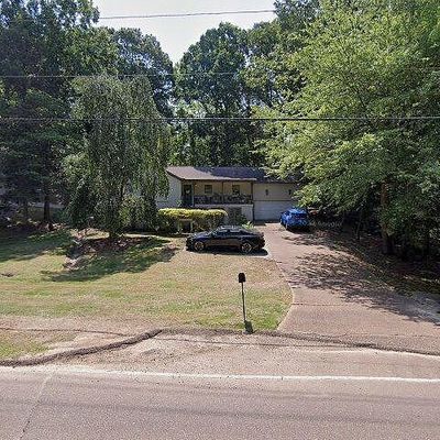 708 Park Dr, Oxford, MS 38655