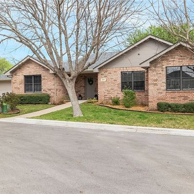 709 Applewood Drive, Burnet, TX 78611