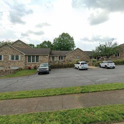 710 W College St Apt 1, Dickson, TN 37055