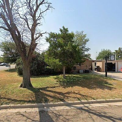 712 11 Th St, Shallowater, TX 79363