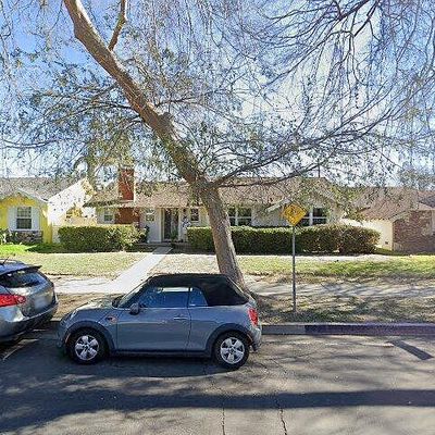 7924 Loma Verde Ave, Canoga Park, CA 91304