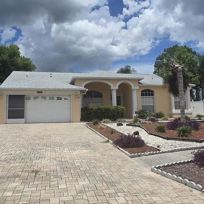 7925 Bengal Ln, New Port Richey, FL 34654