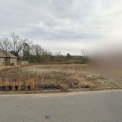 7926 S Shoreline Blvd, Benton, AR 72019