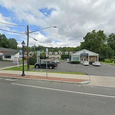 793 Federal Rd #11, Brookfield, CT 06804