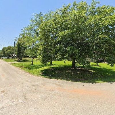 8 Deerrun Cir, Malakoff, TX 75148