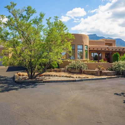 8 Puesta Del Sol, Placitas, NM 87043