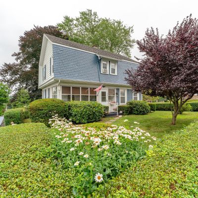 80 Mitchell St, Groton, CT 06340