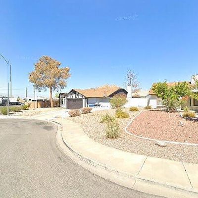 800 Anchor Dr, Henderson, NV 89015