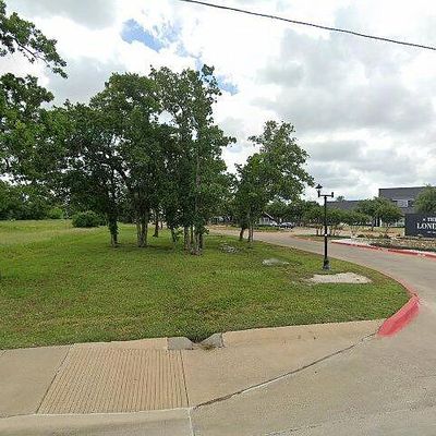 801 Luther St W #402, College Station, TX 77840