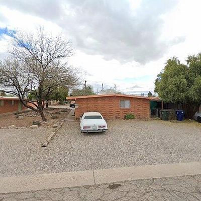 802 E Holaway Dr, Tucson, AZ 85719